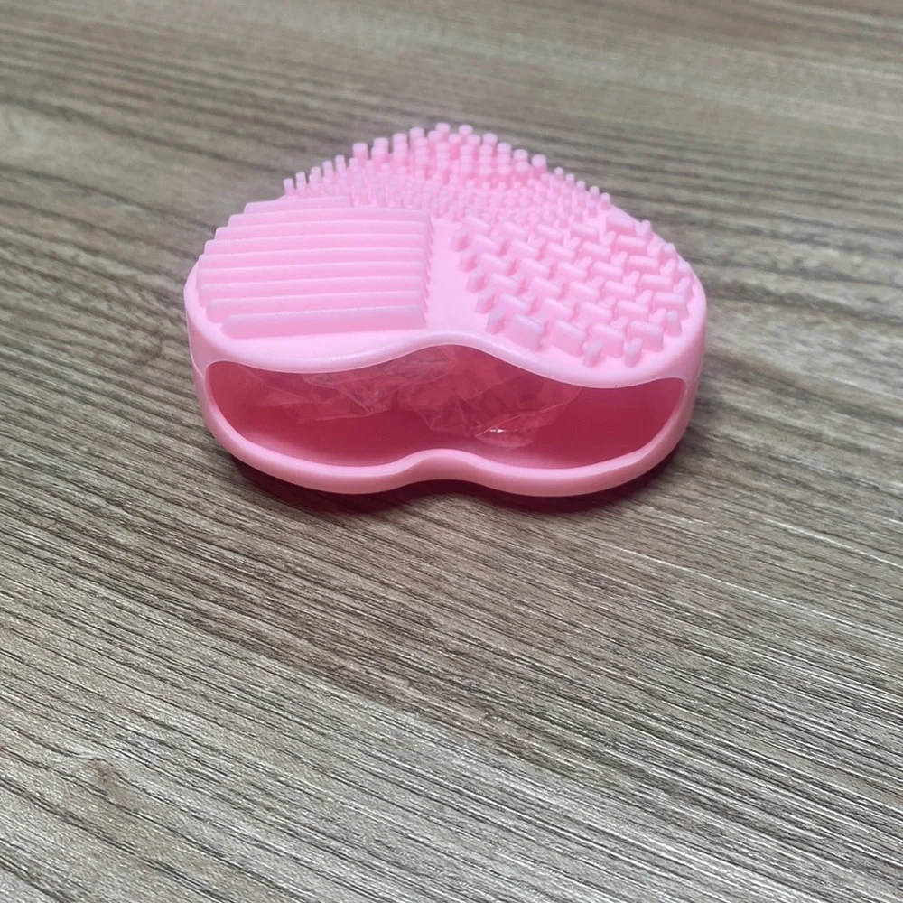 5/$20 Opulent Beauty Eternal Love Cleaning Mat
